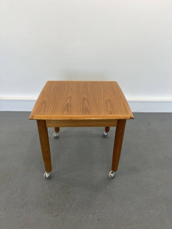 Table basse danoise mobile, années 1970