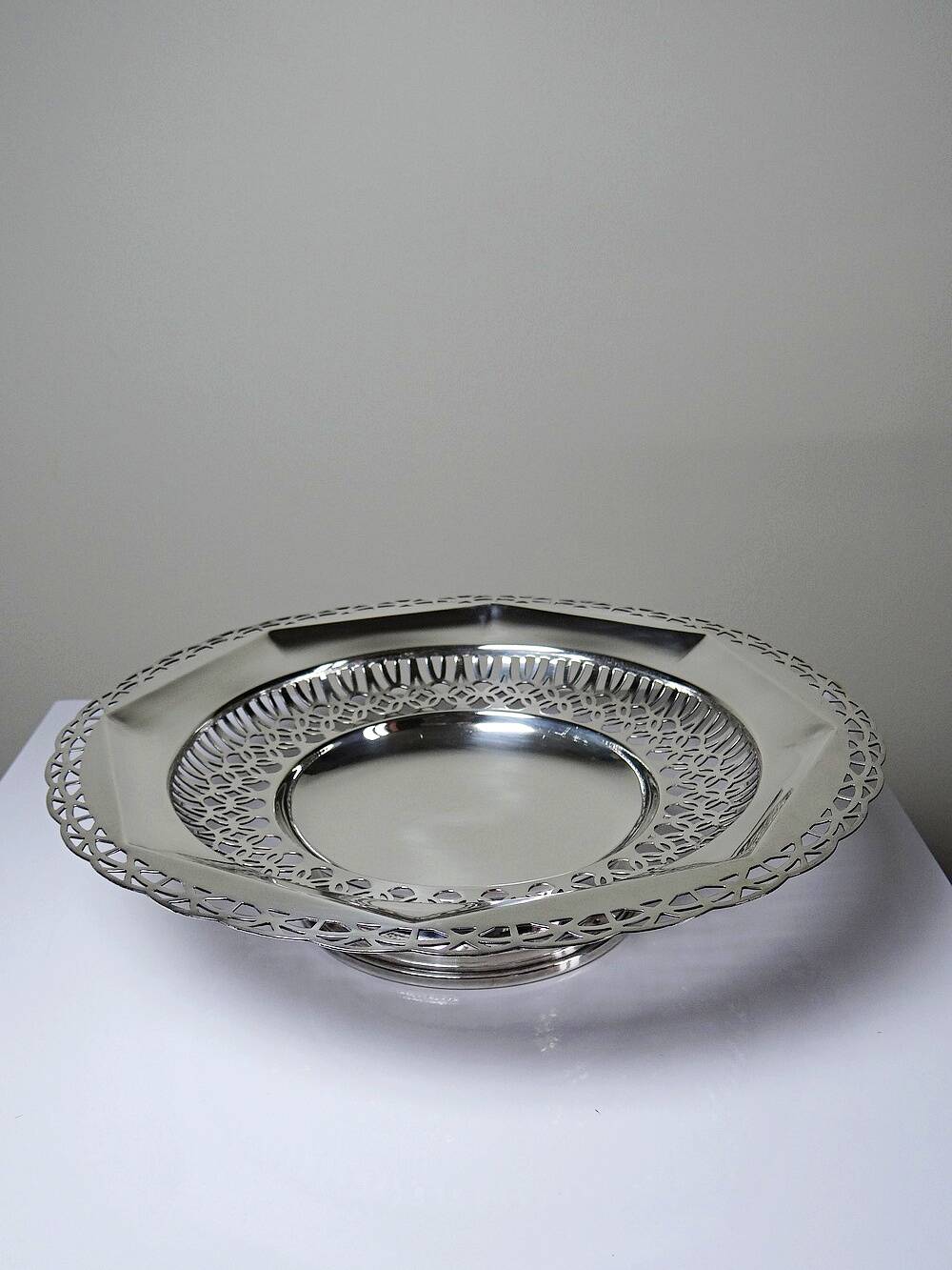 Grande coupe ajourée sur pied en métal argenté, orfèvrerie Dechamps Frères