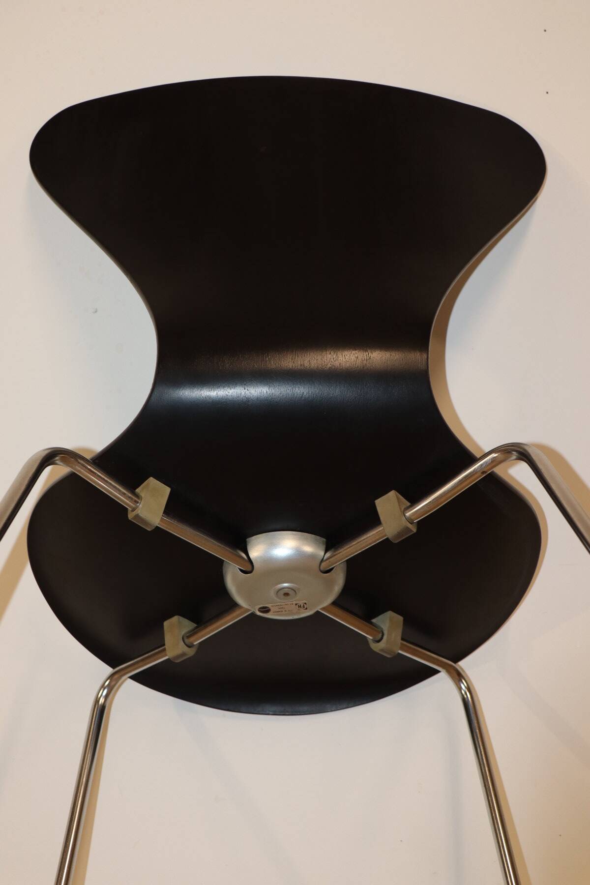 Series 7 Chairs Arne Jacobsen edition Fritz Hansen, 1955