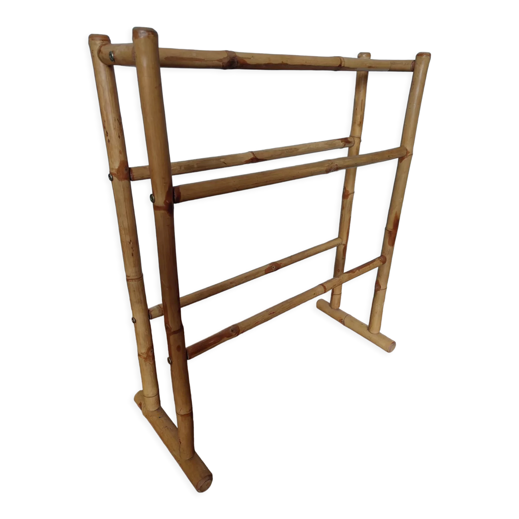 Bamboo towel rack