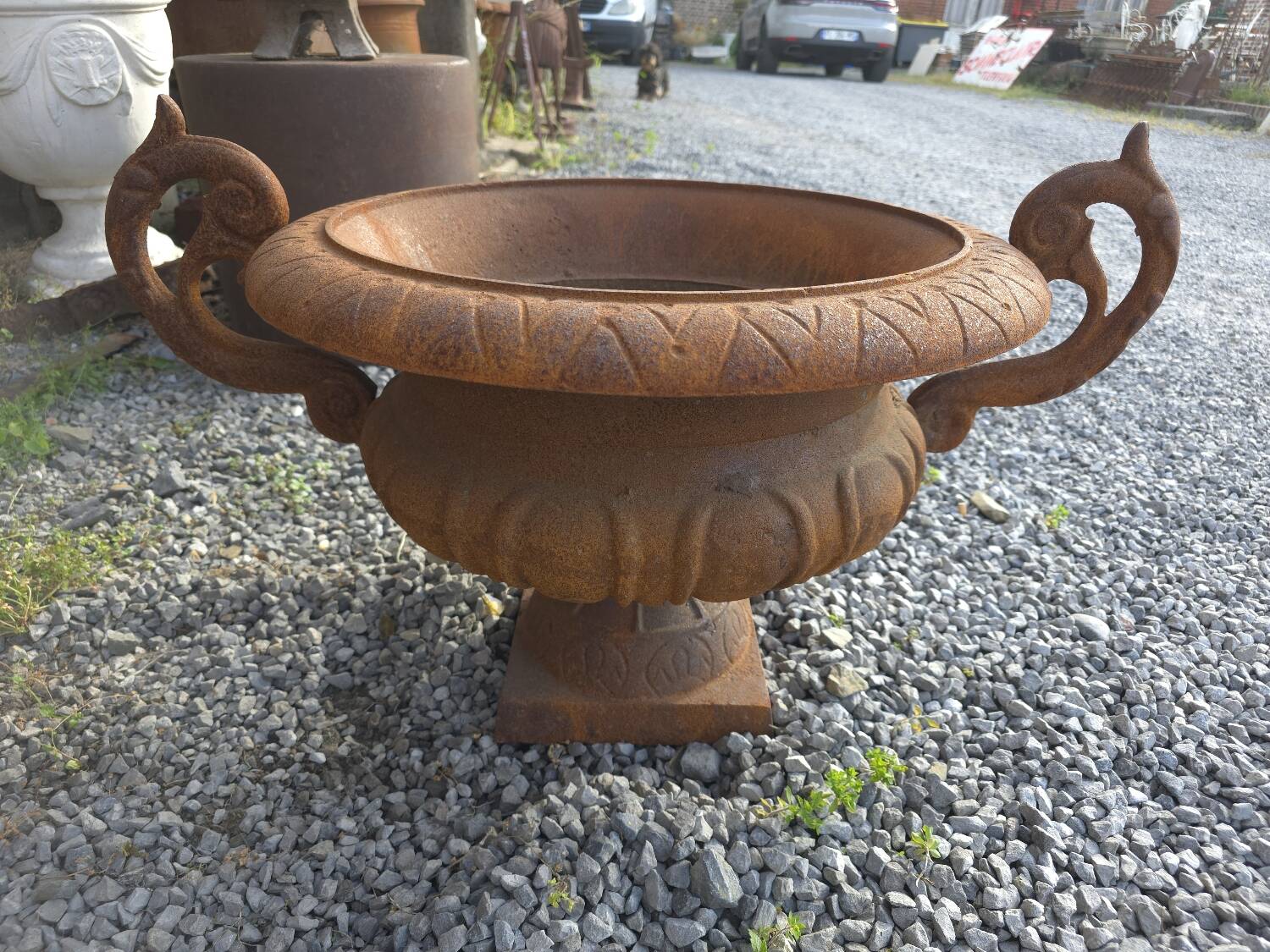 Medici vase with cast iron ears