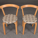 4 chaises en hêtre tendu