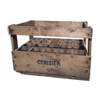 33 x 51 x 38 wooden crate
