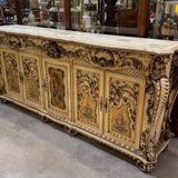 Curved Louis XV Venetian buffet in lacquered, painted, and gilded wood.