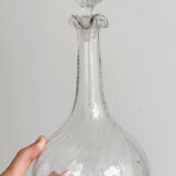 Twisted blown glass carafe with stopper