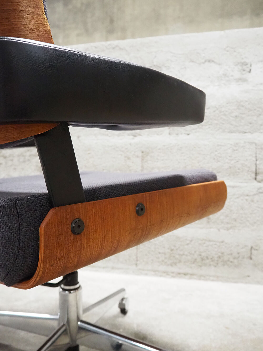 Office armchair Modern Tube edition, 60s