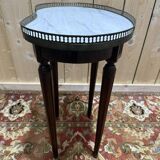 Table bouillotte de style Louis XVI rognon haute à galerie