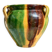 Ancient glazed terracotta pot from the 19th century, south-west France.