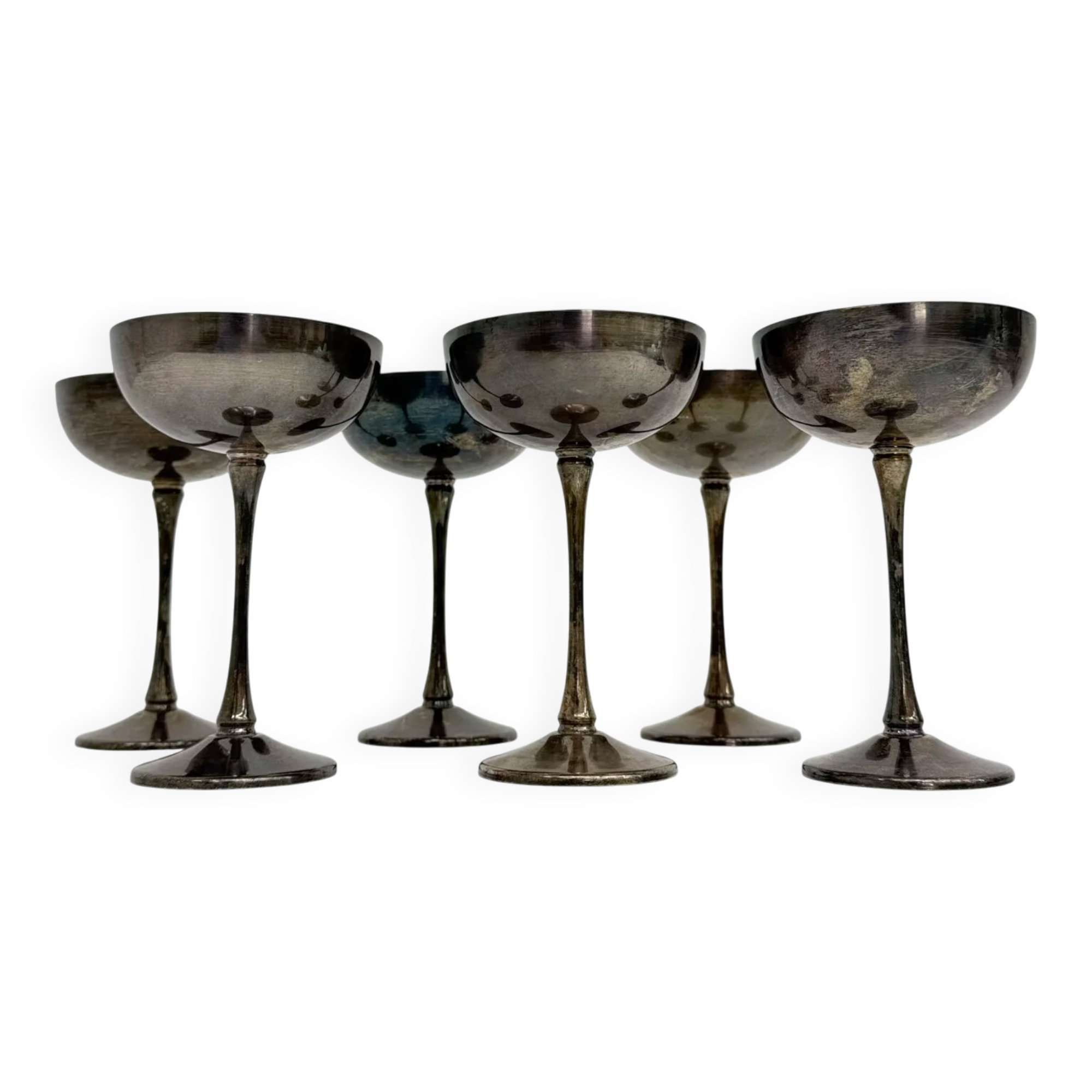Ensemble de 6 coupes à champagne en laiton argenté, années 1970, Italie.