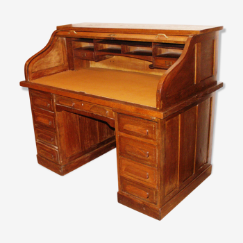 Roll-top desk