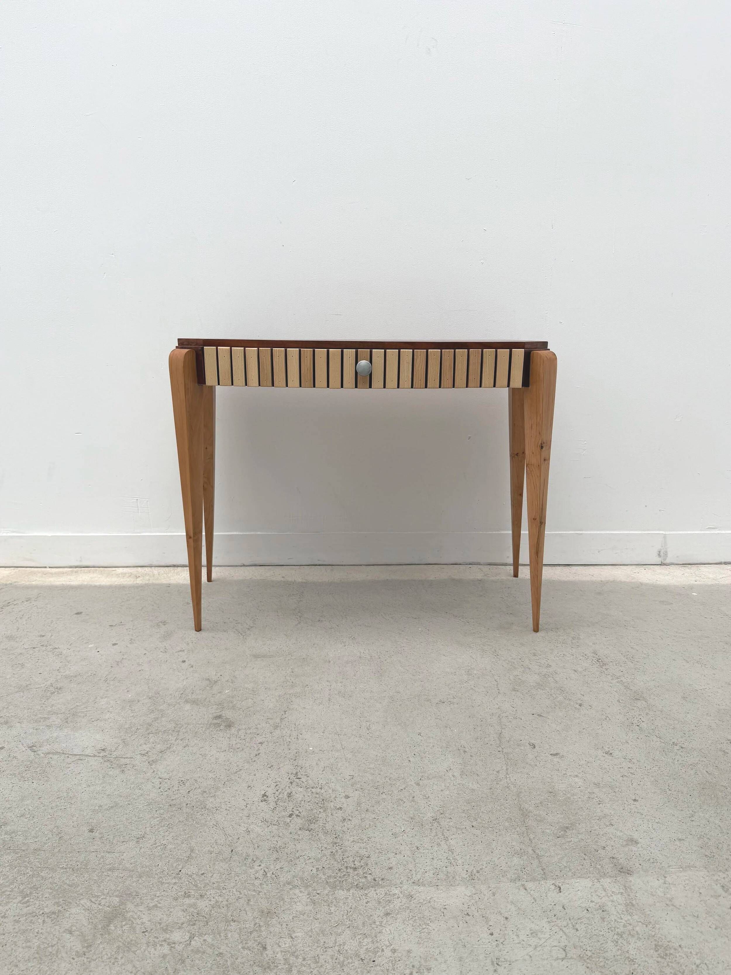 Console art déco en différentes essences de bois, France 1940