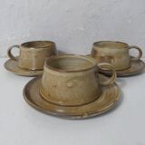3 stoneware cups
