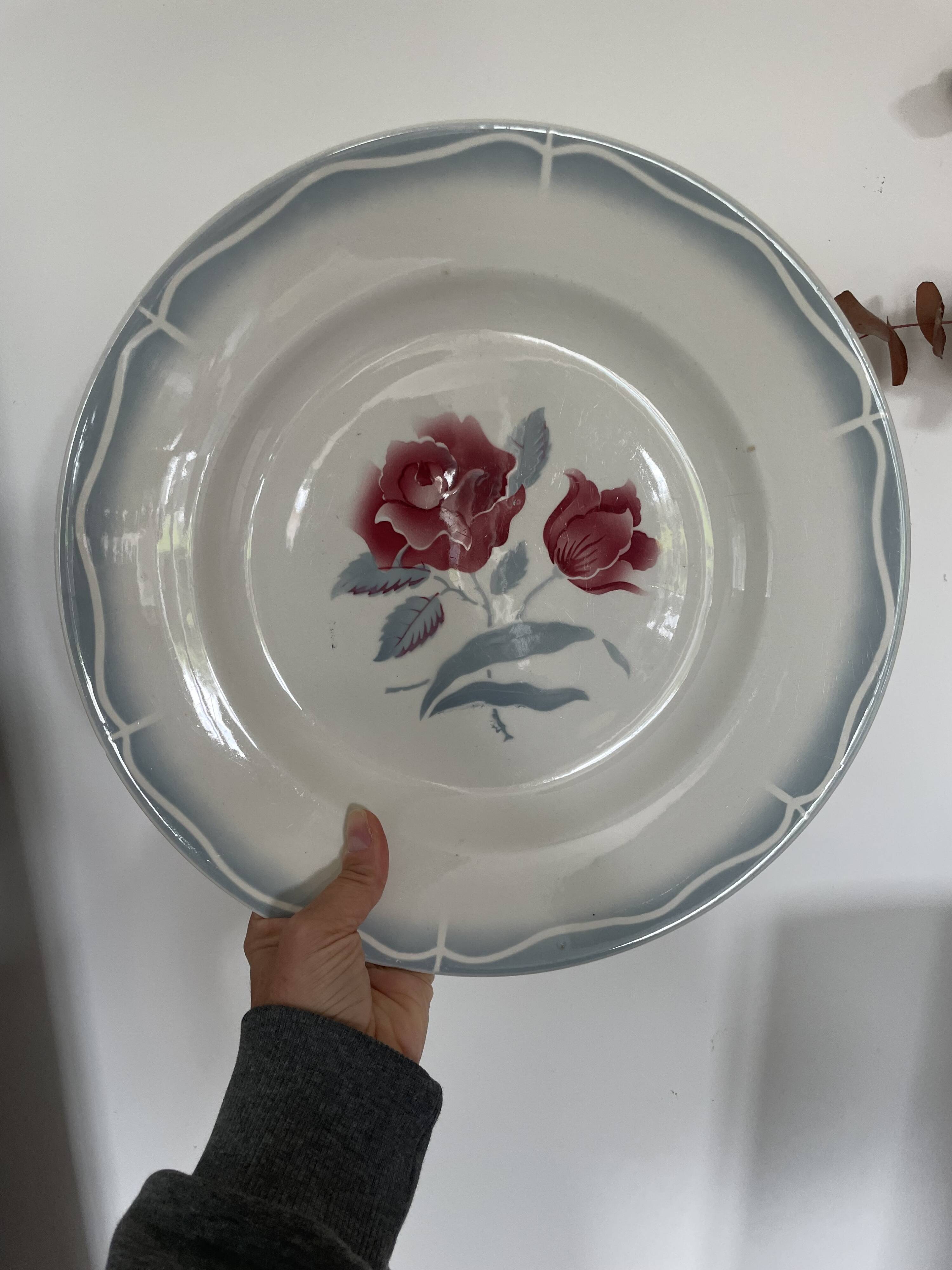 2 large Digoin Sarreguemines Alesia serving dishes