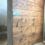 Wooden workshop vestiary