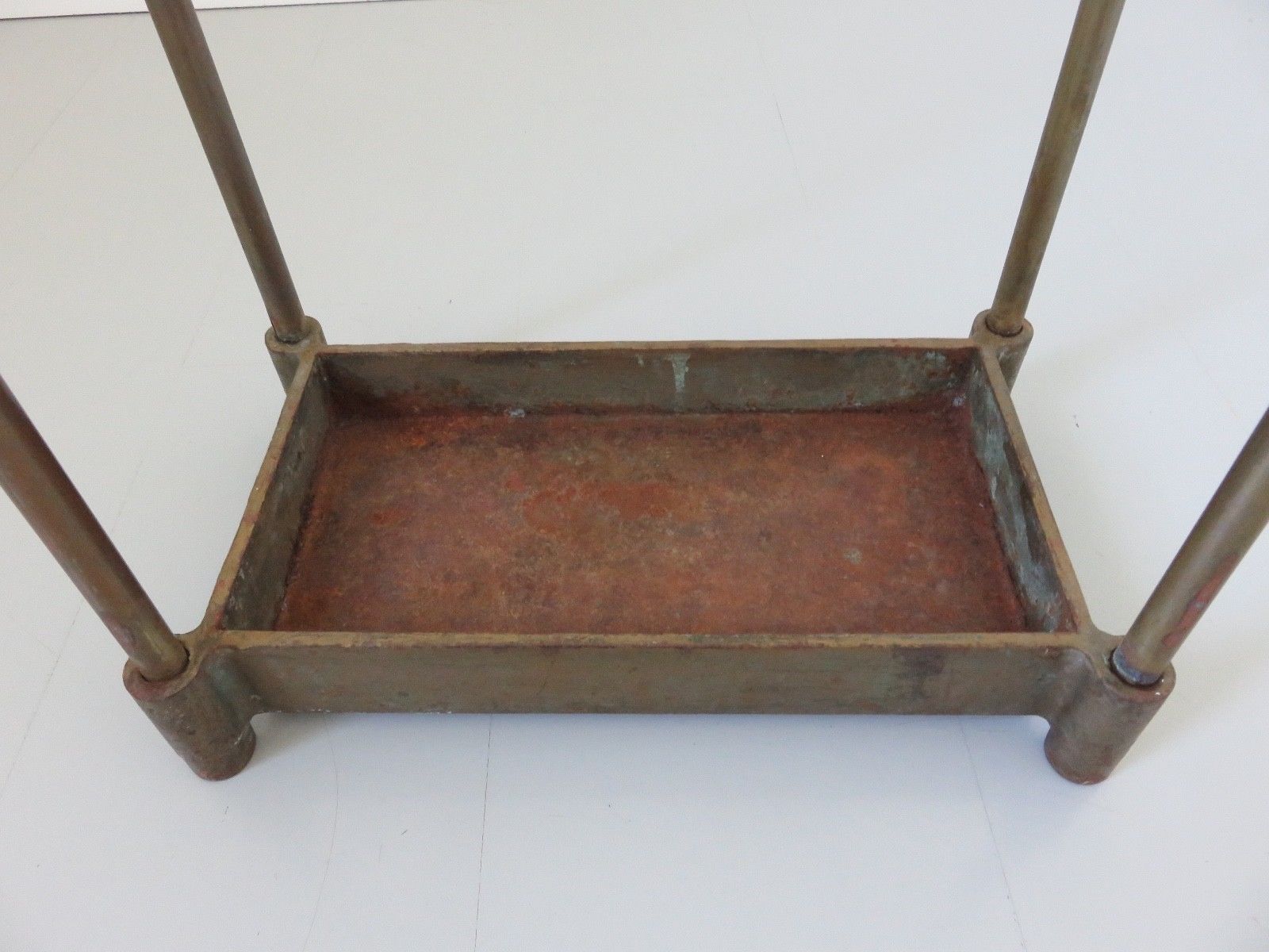Umbrella rack in brass of the 1900s