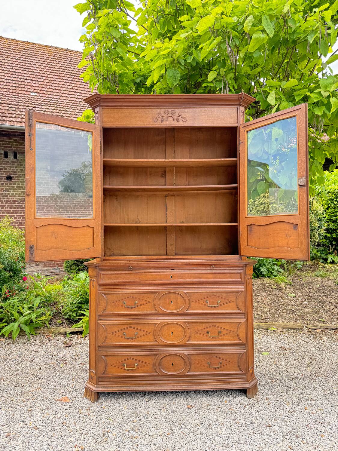 Impressive Castle Commode Forming Showcase From Louis XIV XVIII Eme Century