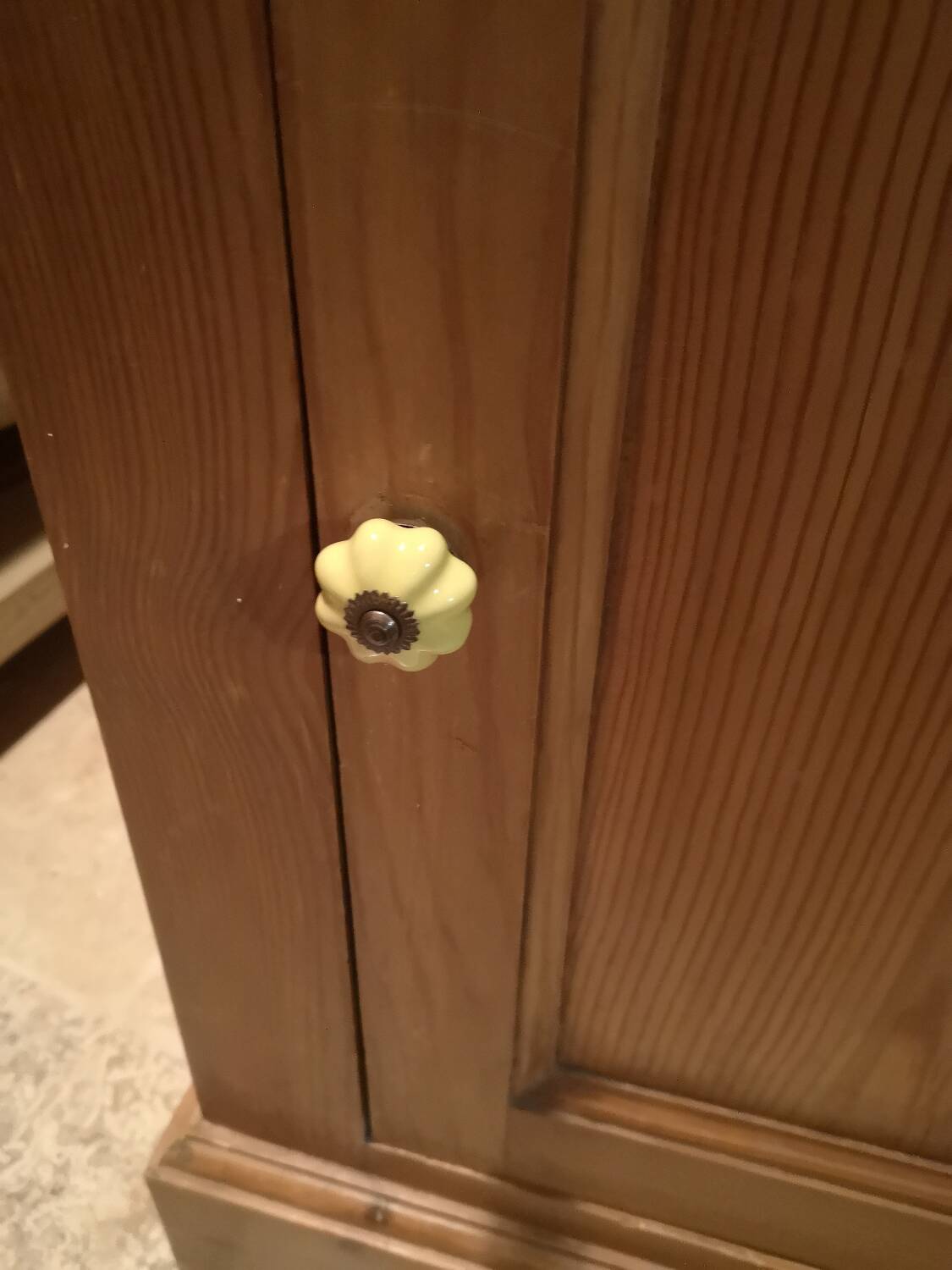 Solid pine jam maker