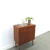 Teck plus fin kastje met lades, nr. 1