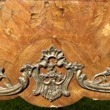 Commode marqueterie & bronze style Louis XV