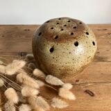 Pique-fleurs boule 21 trous en grès