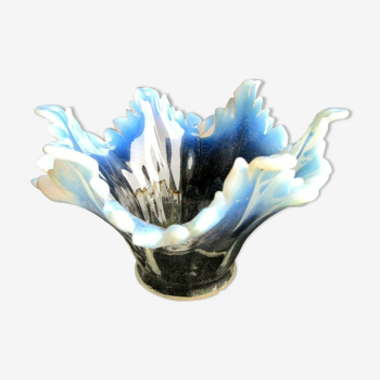 Tulip with glass claw, flower with 6 opalescent cut petals, Art Deco