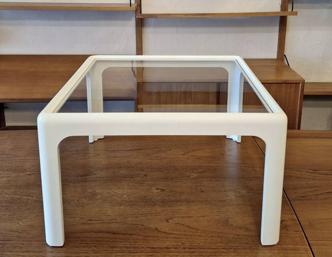 Coffee table in white lacquered wood with glass top, 1960s