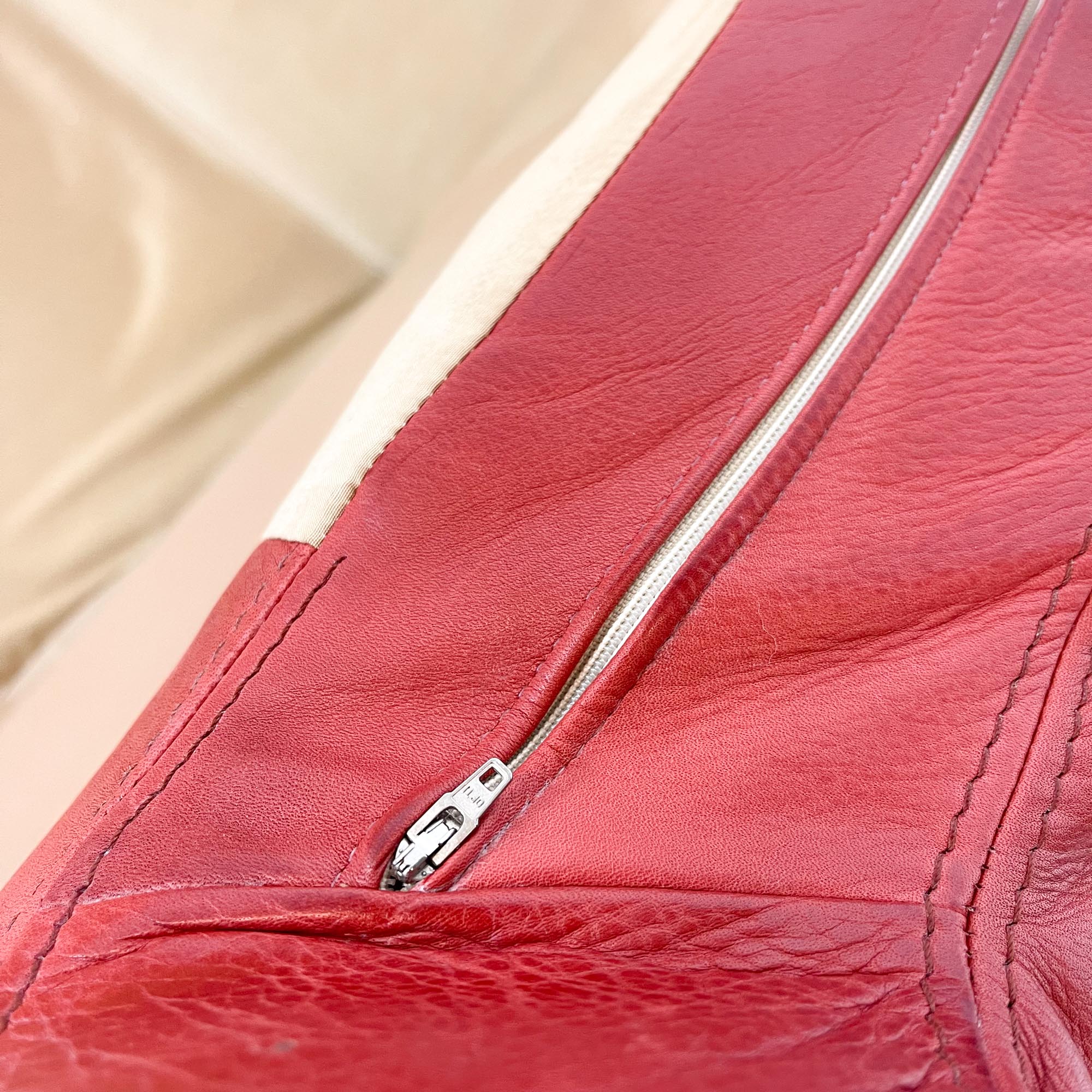 Vintage Red leather sofa by Kenneth Bergenblad model Fredrik for DUX