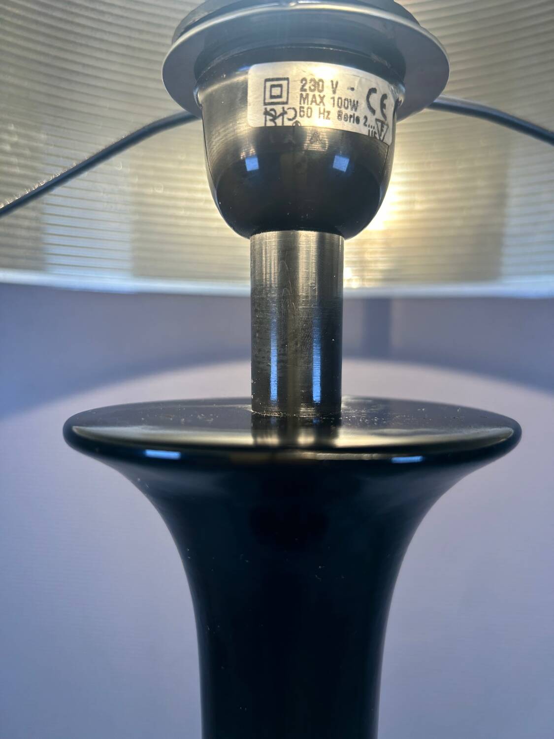 Large 80s designer tulip foot lamp