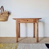 Small antique farmhouse table in wood – vintage rustic desk