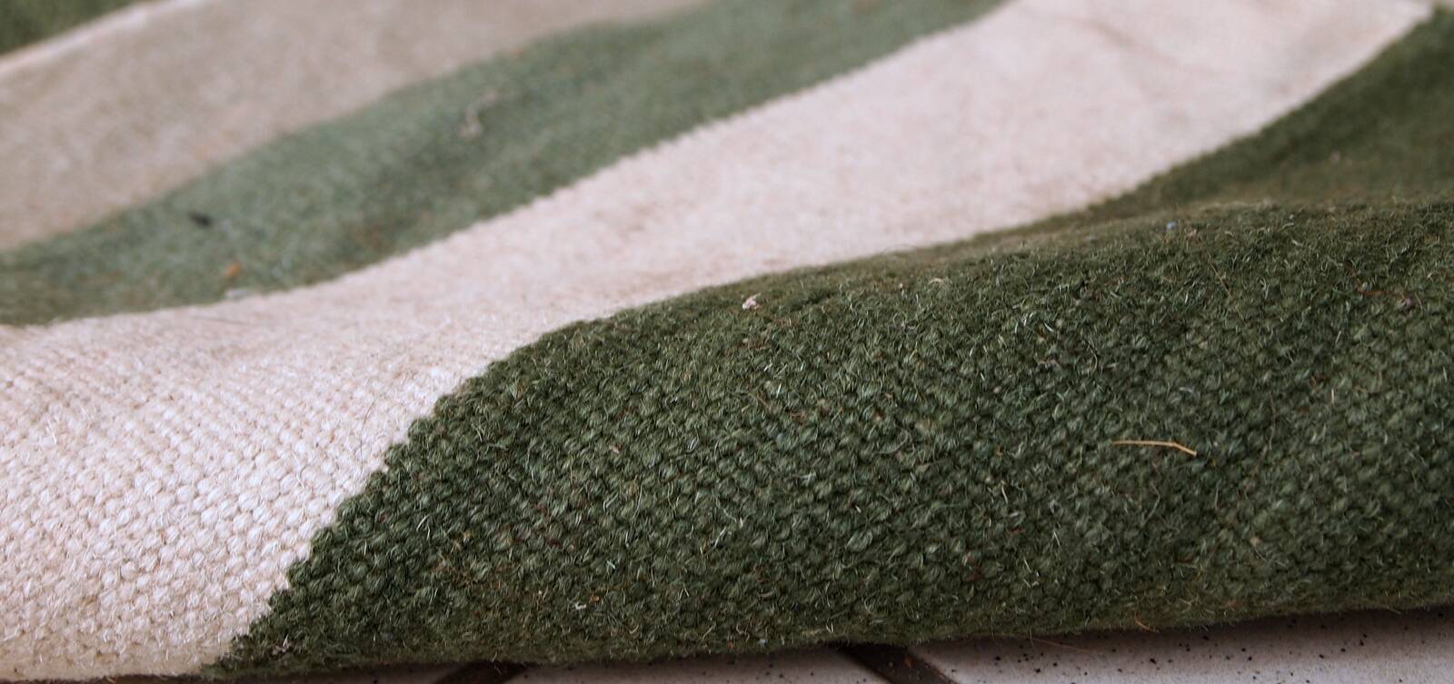 Kilim antique fait main Dhurri indien 167cm x 238cm (1930s)