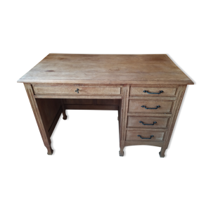 Bureau demi ministre