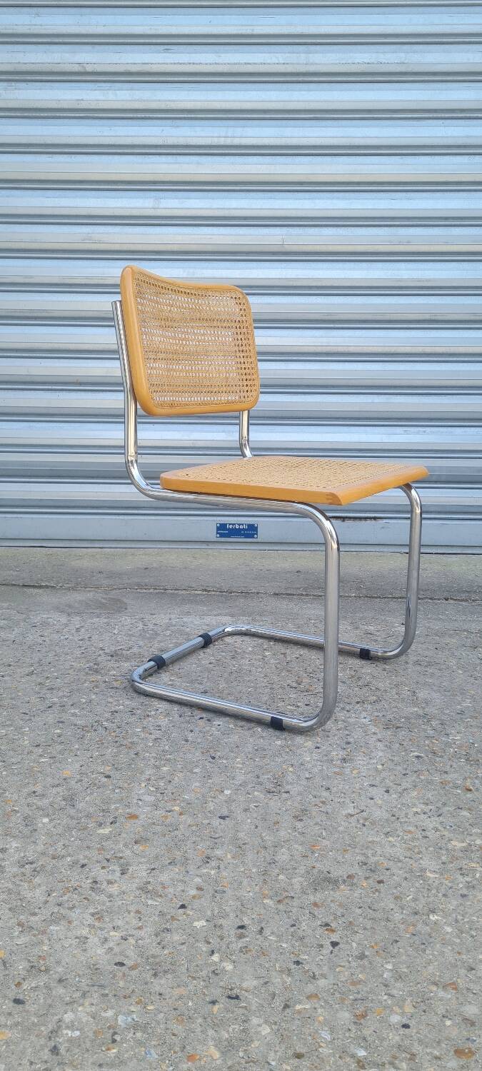 Cesca B32 chair marcel breuer