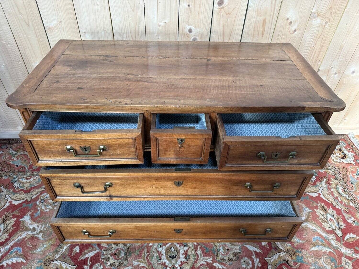 Commode d'époque Louis XVI en noyer massif