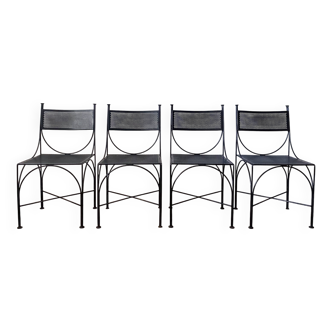 Chaises métalliques noires