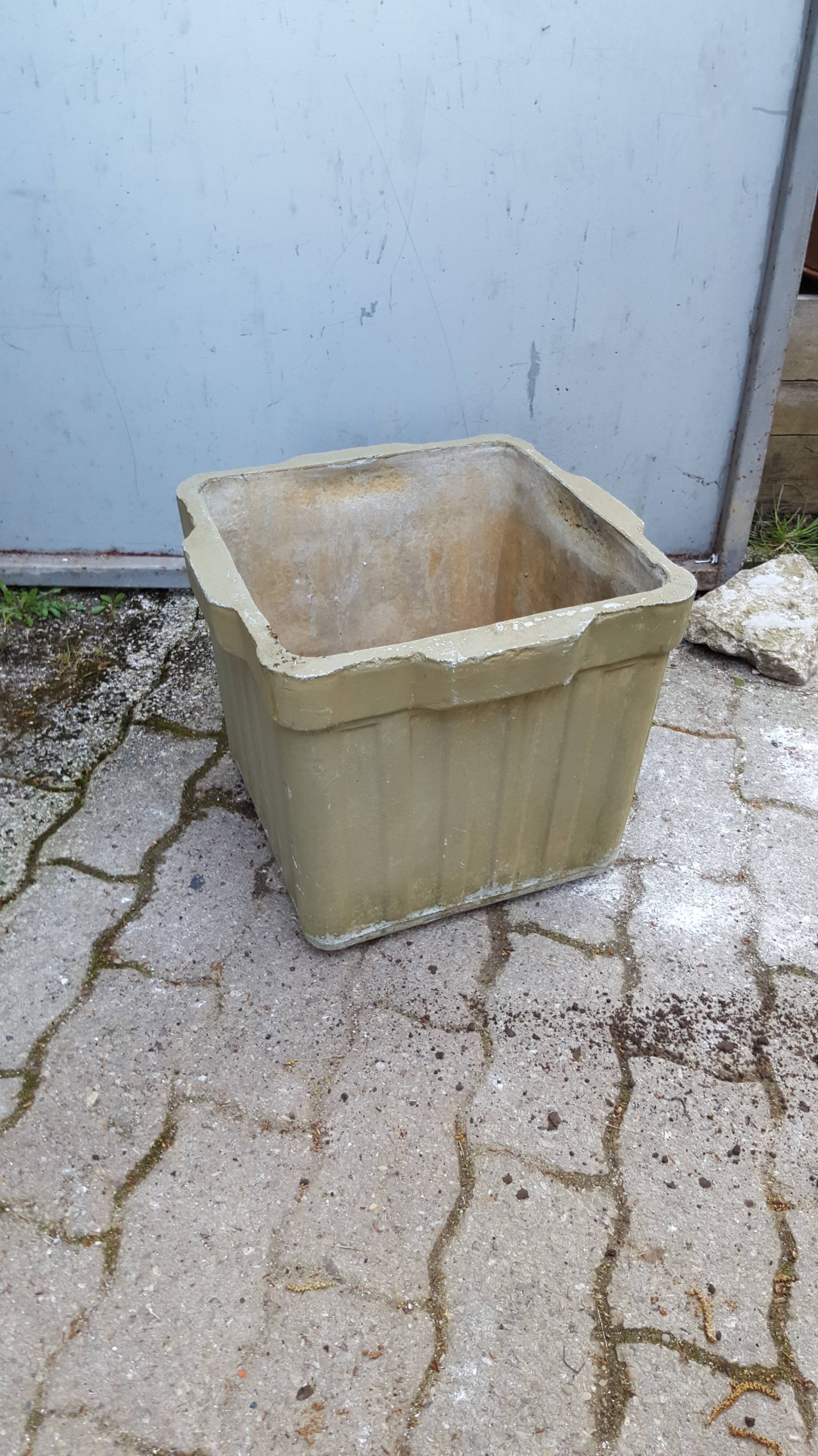 Cement planter 1950/60