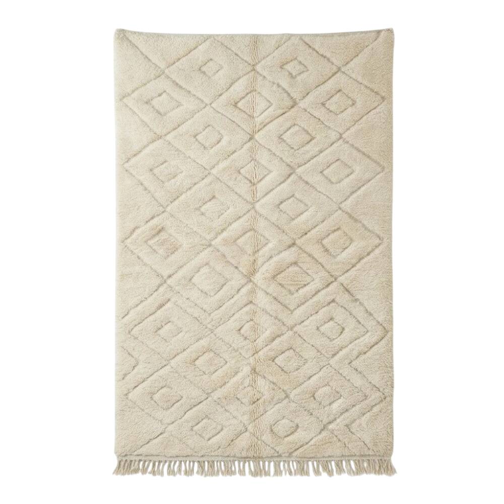 Chama minimalist Moroccan rug
