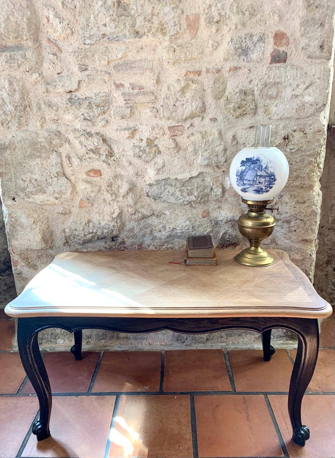 Louis XV Regency coffee table in black and wood