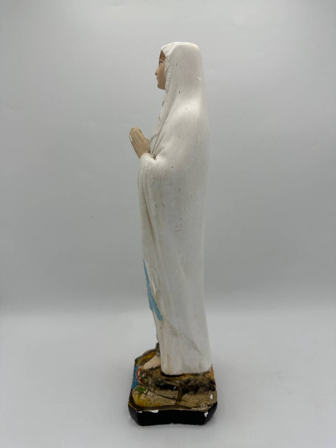 Virgin Mary statuette