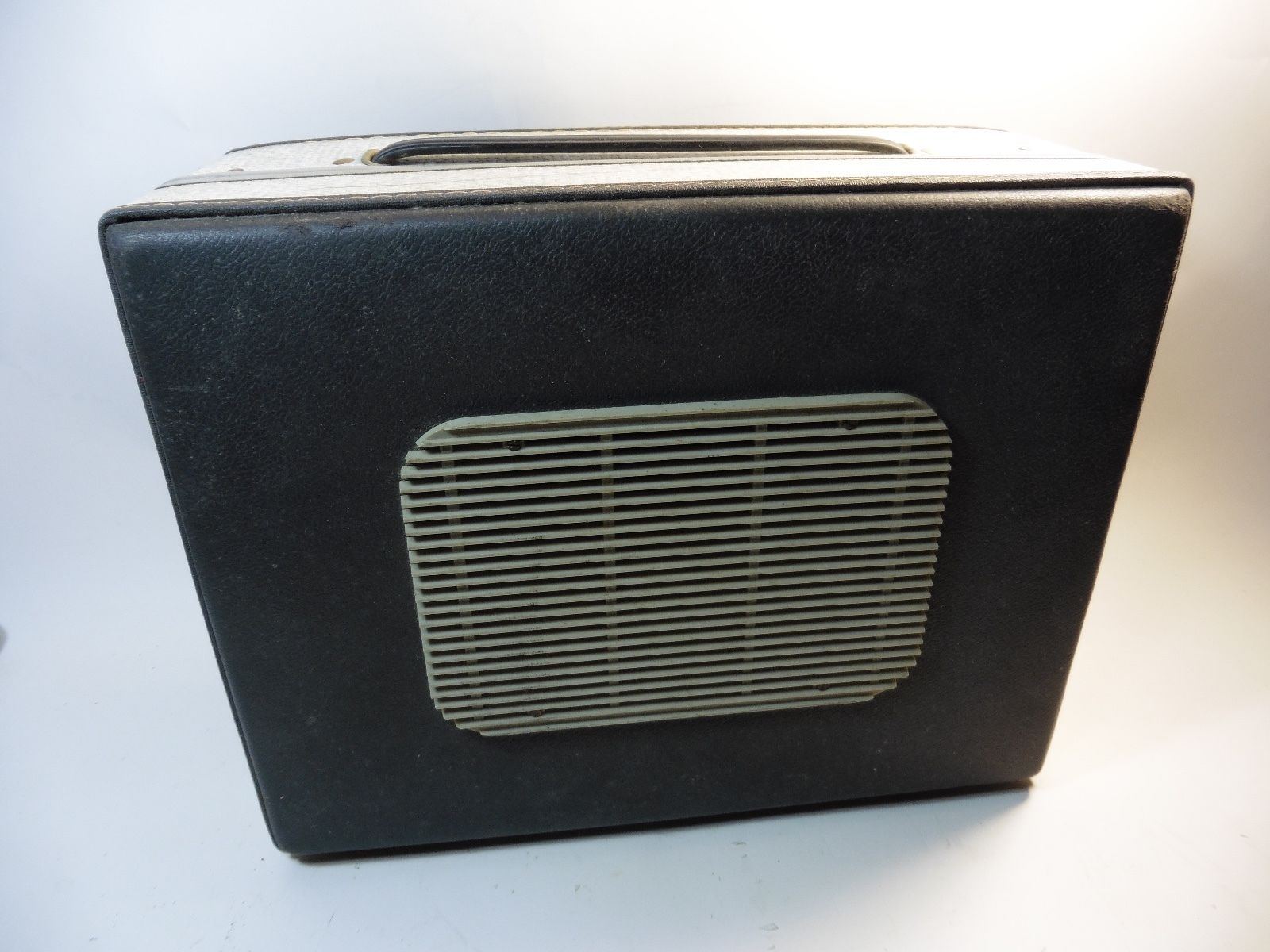 Record player old tube amp