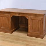 All-Faced Oak Commercial Desk - 1900