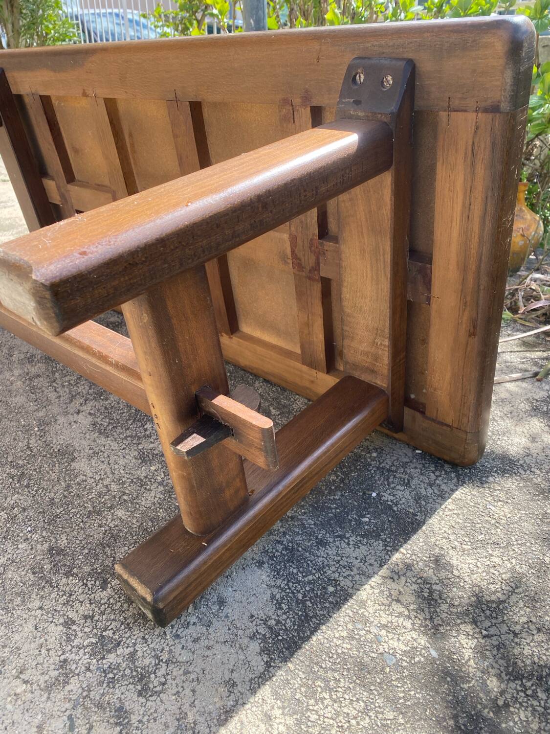 Vintage 60s coffee table with tile decoration of birds and flowers.