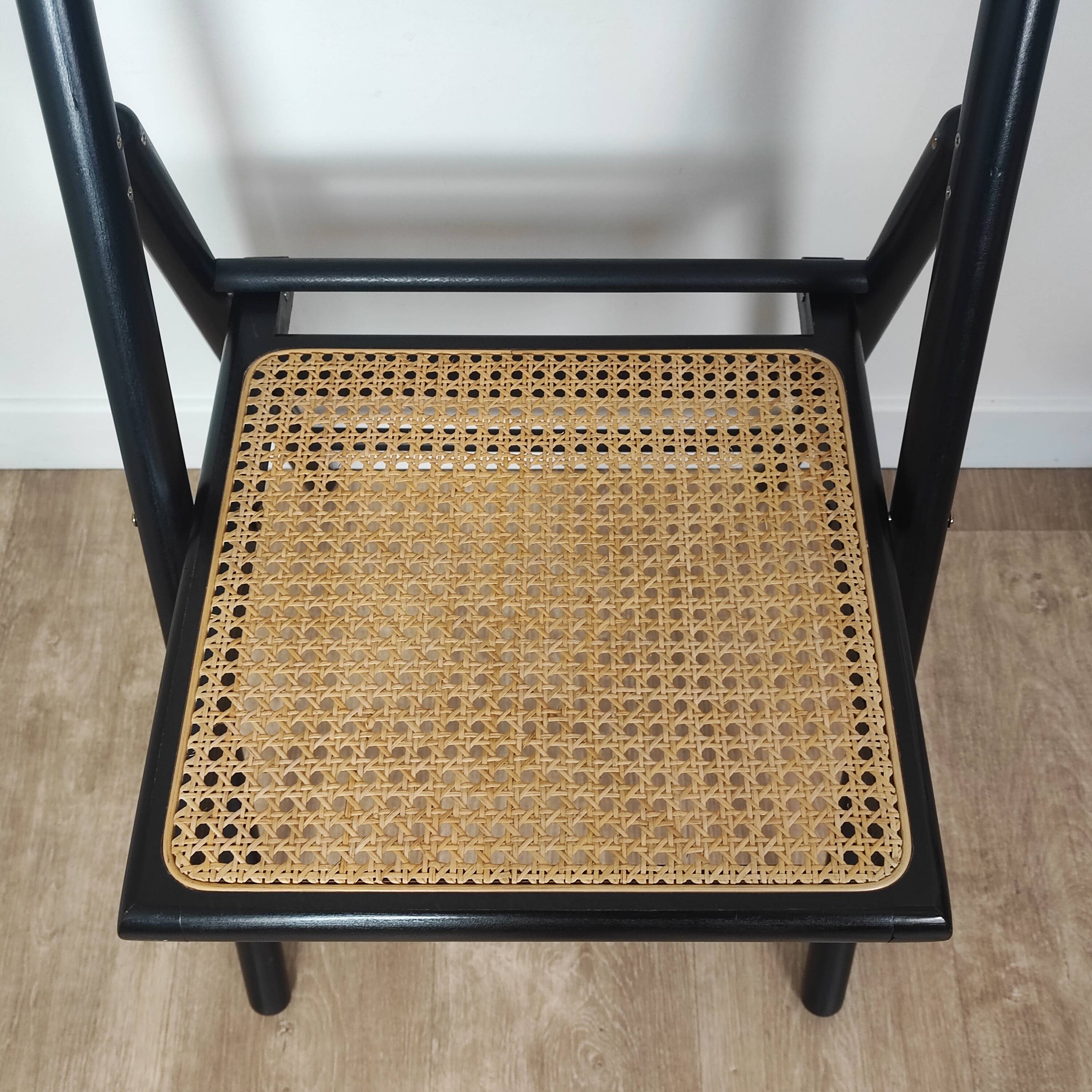 4 chaises pliantes bois et rotin