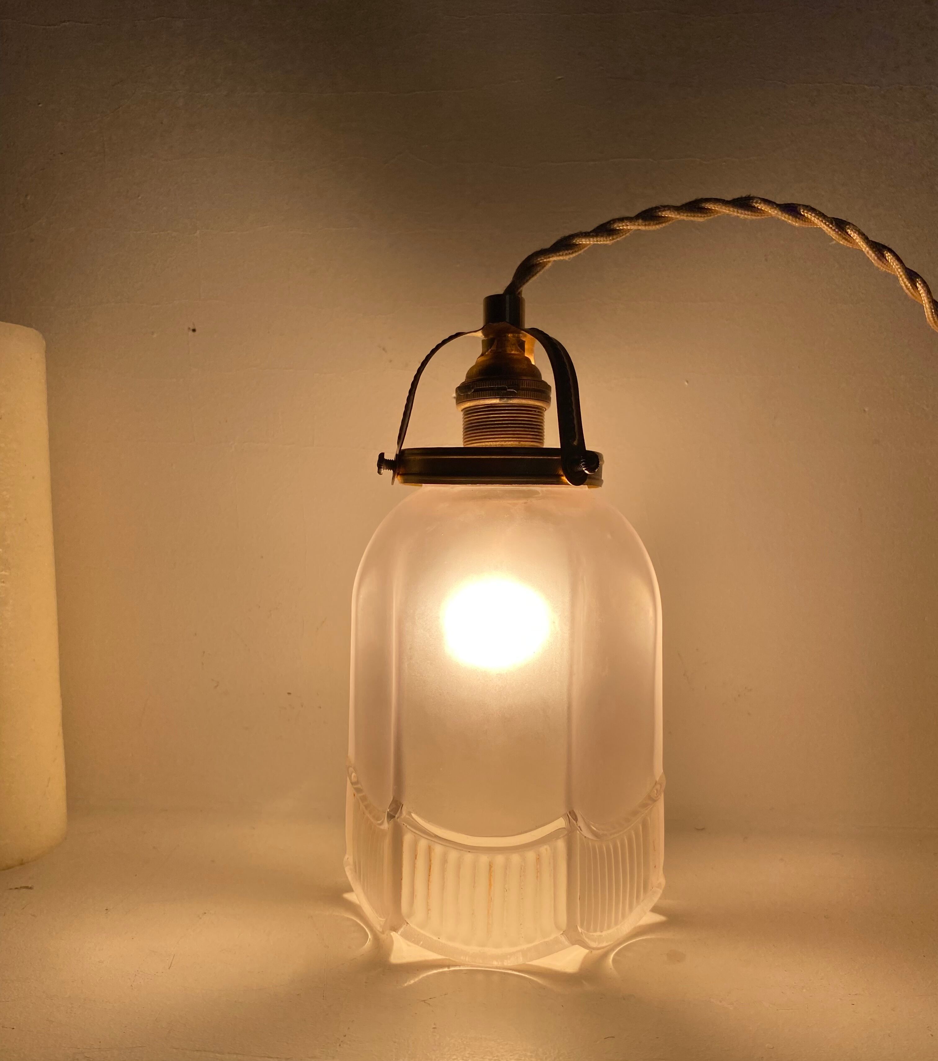 Glass suspension, cable 2 m, porcelain ram