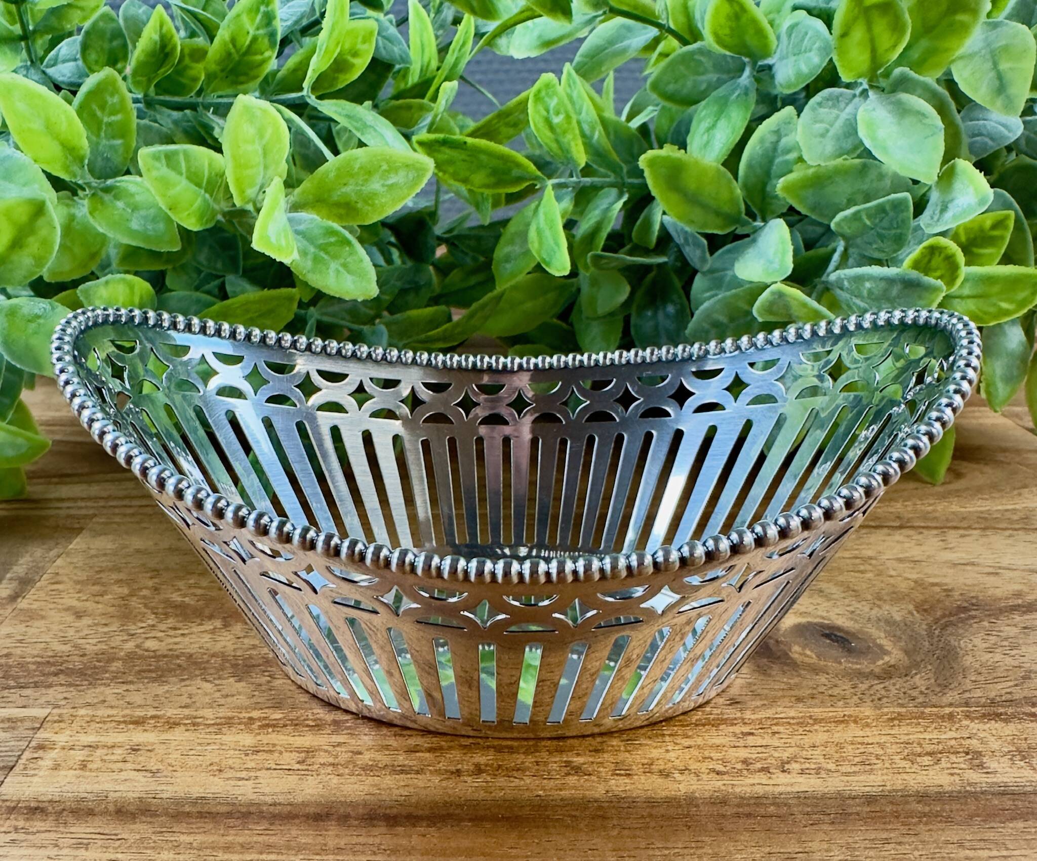 Openwork silver-plated metal basket Zilfa Pleet