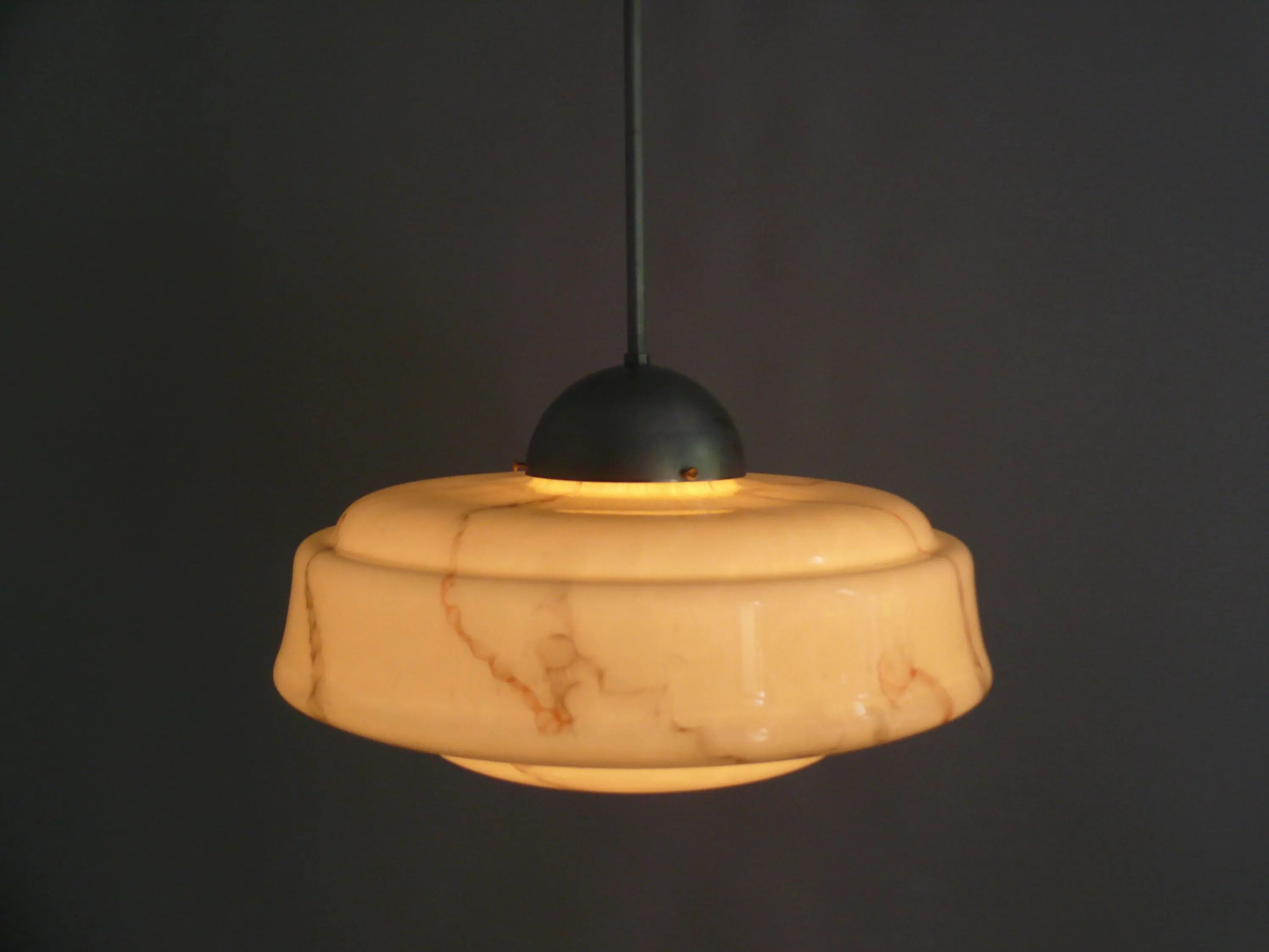 Grand plafonnier beige Art Déco - années 1930-1950