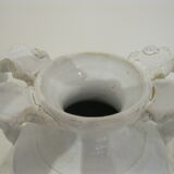 White vase with 4 coves