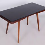 Table basse originale en hêtre du milieu du siècle, verre Opaxit, Interier Praha, Tchéquie