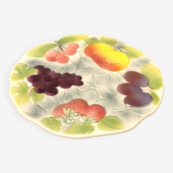 Saint Clément barbotine pie dish with relief fruit decoration