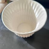 grand cache pot en faience blanche