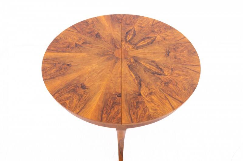 Art Deco round table from the 40s, Poland. After renovation.